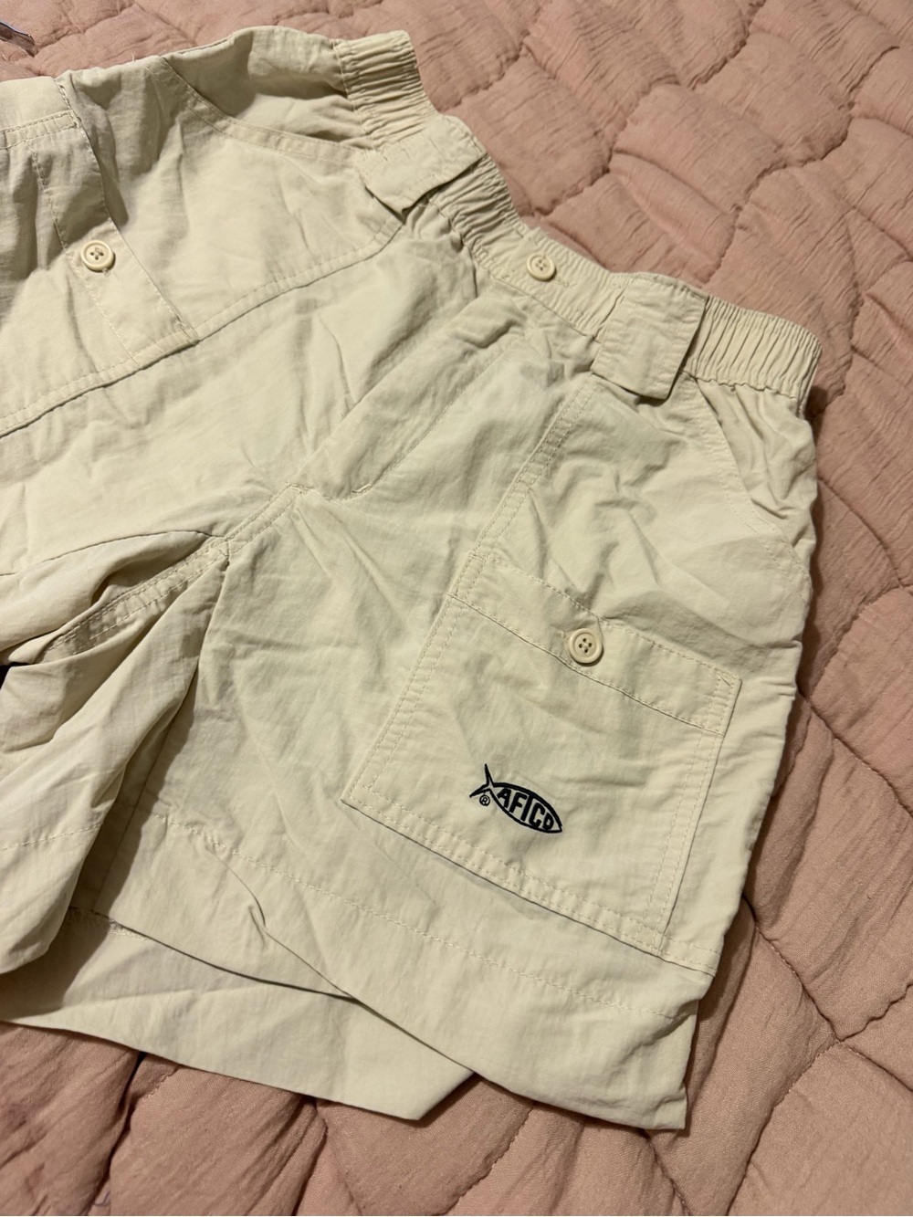 AFTCO Cream Cargo Shorts with Pocket Logo Size 30